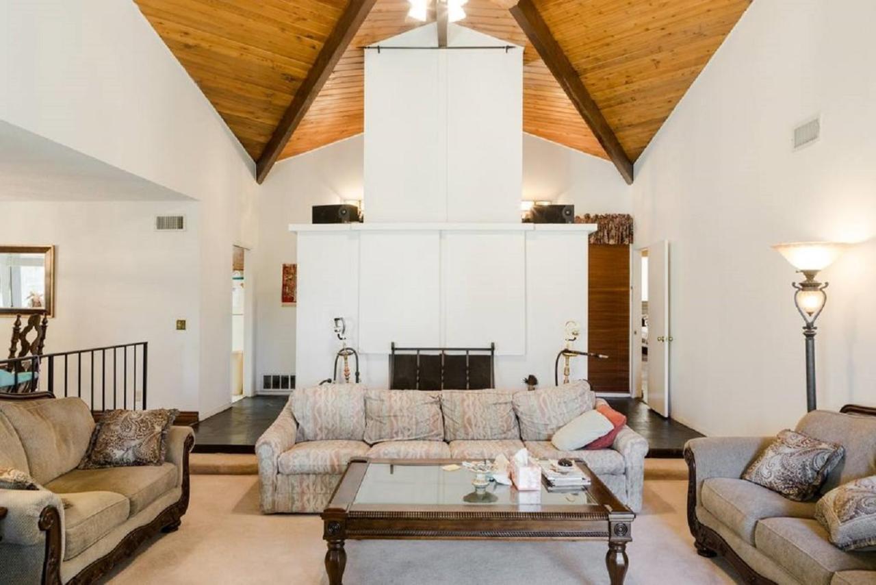 Beautiful House With Fantastic View In Azusa Bagian luar foto